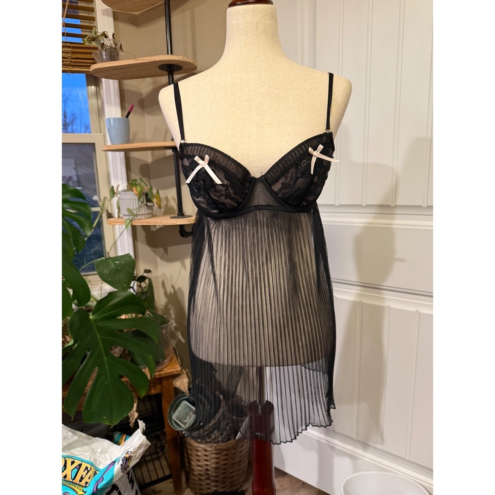Ambiielle Black Lace Trim Pleated Mesh Babydoll Chemise Lingerie M